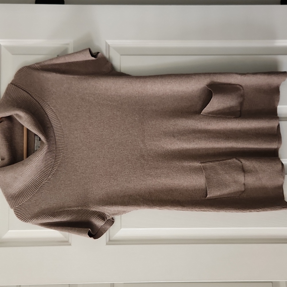 Women's New York & Company Size XL Beige Knit Sweater Dress
